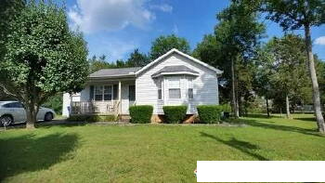 Building Photo - 805 Poplartree Ct