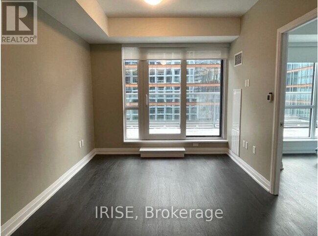 Photo du bâtiment - 15 Richardson St