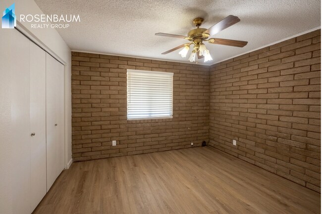 Foto del edificio - Charming 2-bedrooms, 1-bath duplex in Prescott Valley!