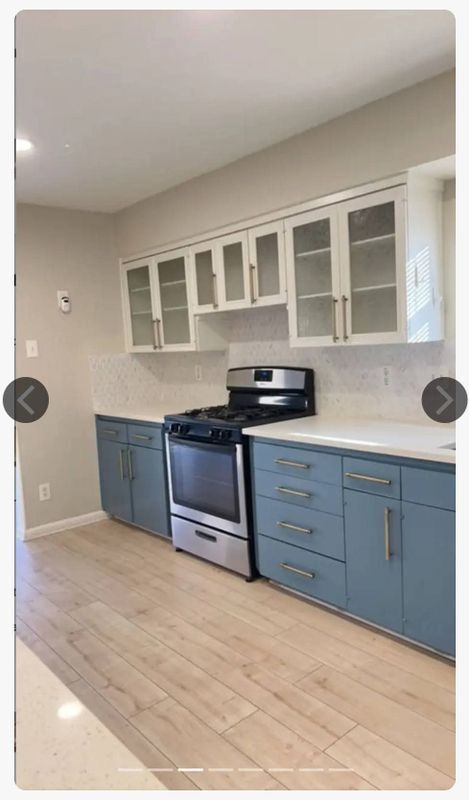 Building Photo - 3165 Lockmoor Ln