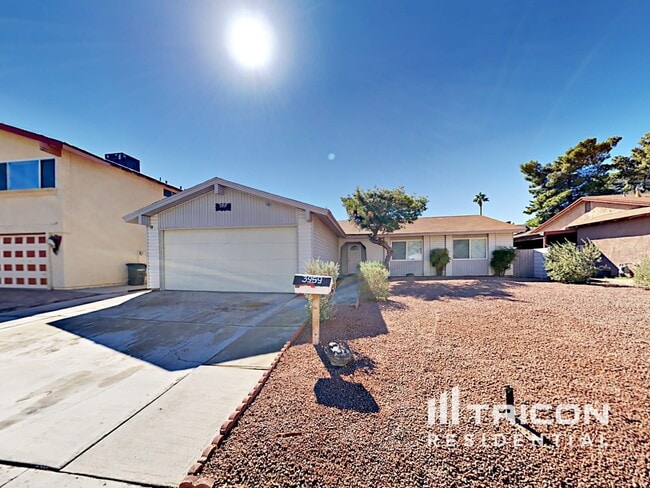 Building Photo - 3959 Monja Cir