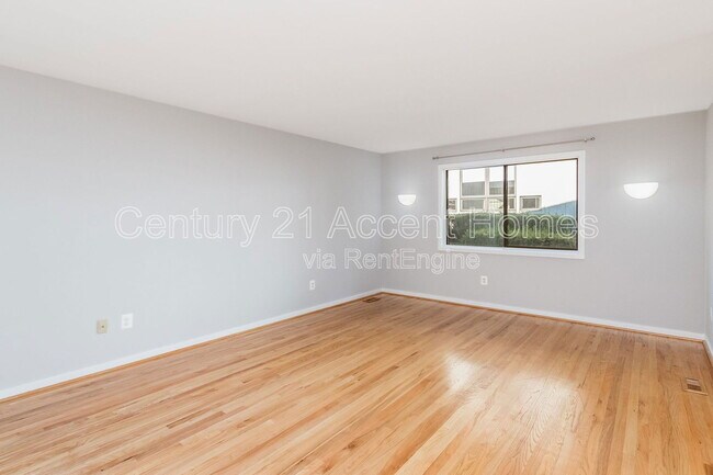 Foto del edificio - 7224 Vistas Ln