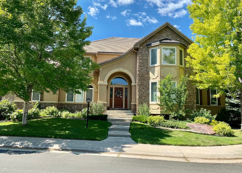 Primary Photo - 21640 E Briarwood Dr