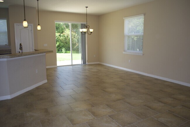 Building Photo - The Villas at Tucker Oaks