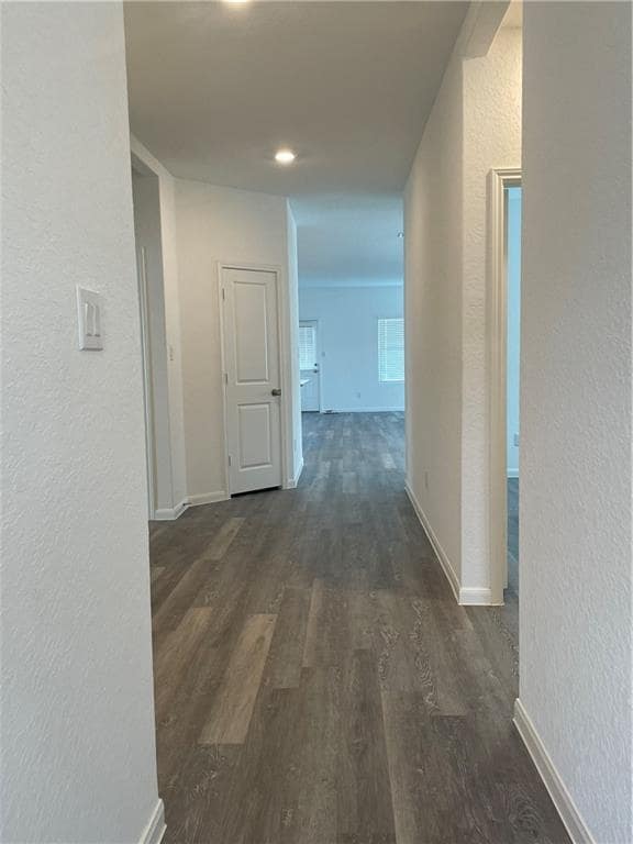 Building Photo - 9061 Bowie Rdg