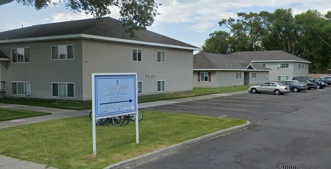 Foto del edificio - 1417 Camas St