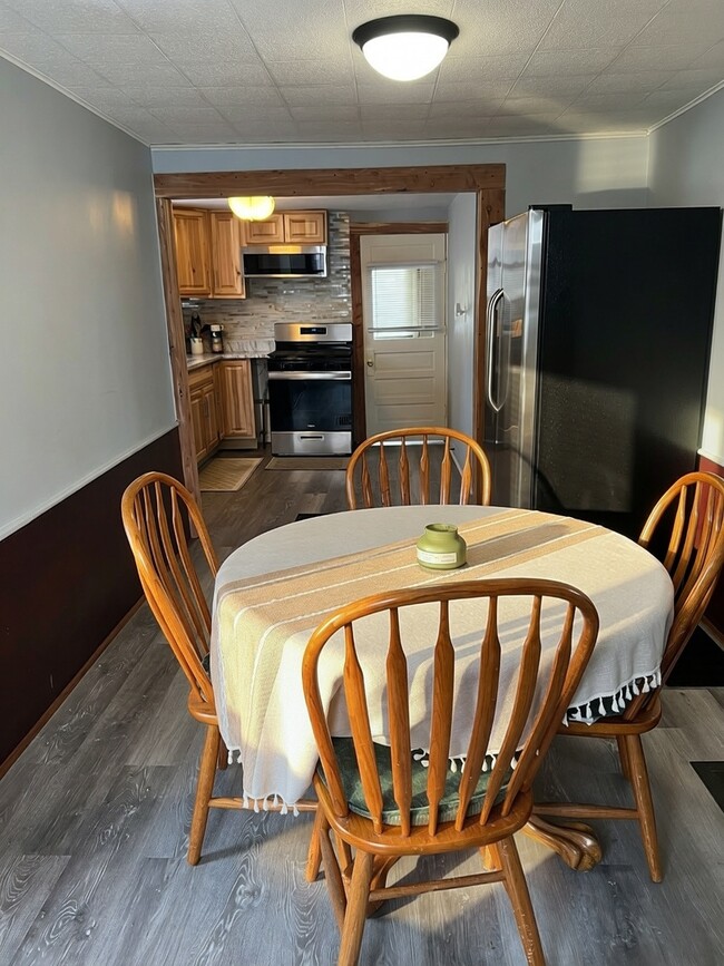 Foto del edificio - 300 N Madison St