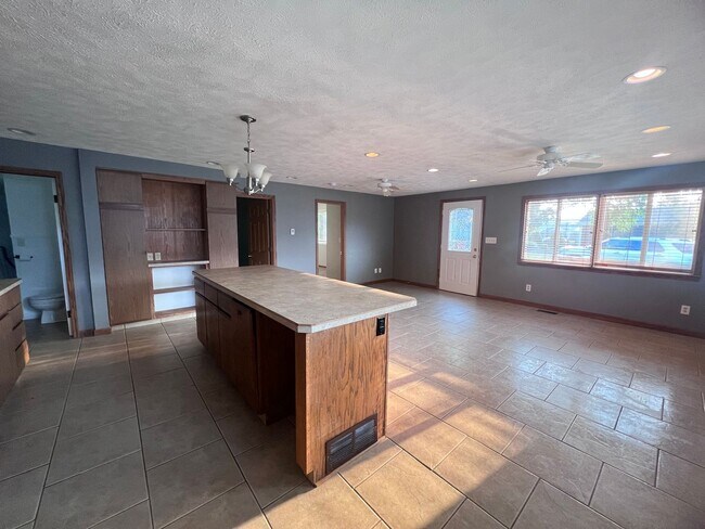 Foto del edificio - Adorable 2 bedroom home in the Silver Lake...