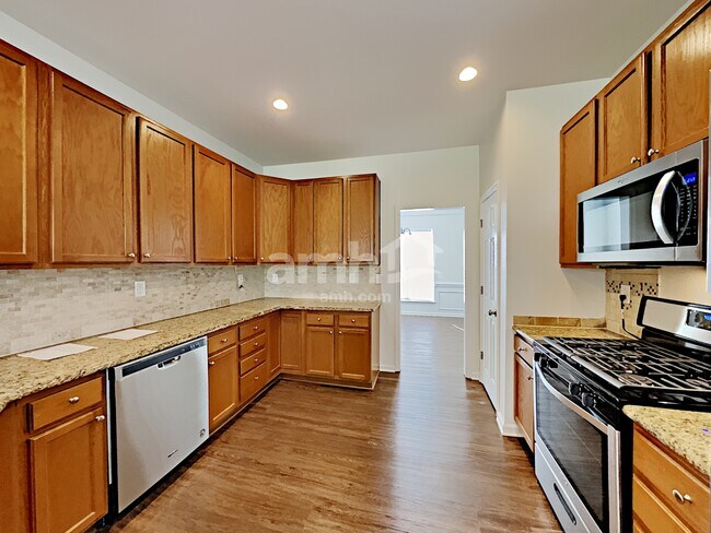 Foto del edificio - 2425 Coneflower Dr