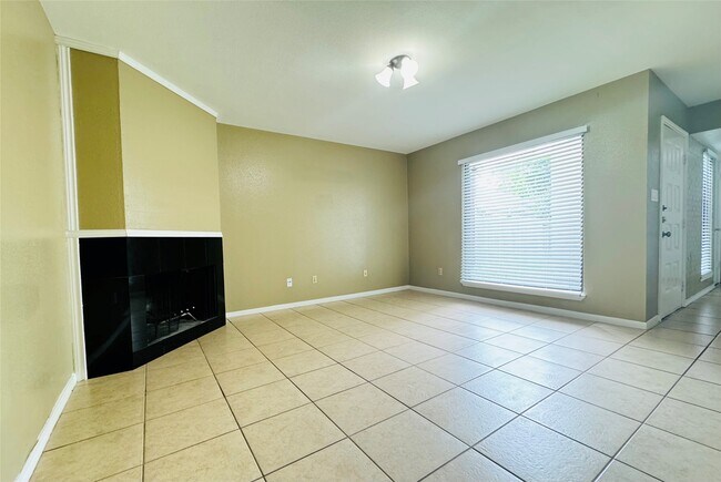 Foto del edificio - 11311 Harwin Dr.