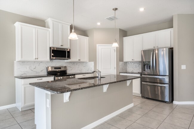 Foto del edificio - 334 Winter Bliss Ln