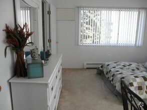 Peachtree Apartments photo'