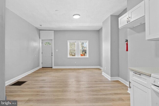 Foto del edificio - 510 E Willard St