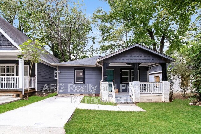 Photo - 1097 Smith St SW House