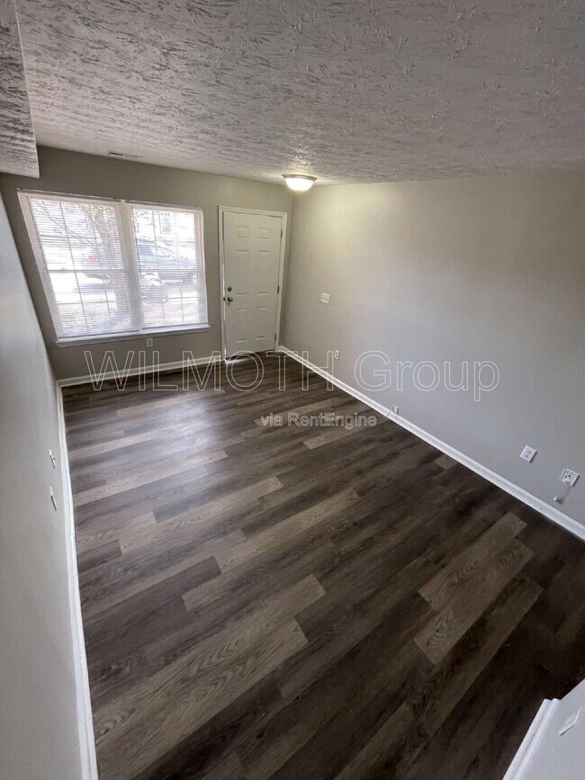 Foto del edificio - 7756 Mountain Stream Way