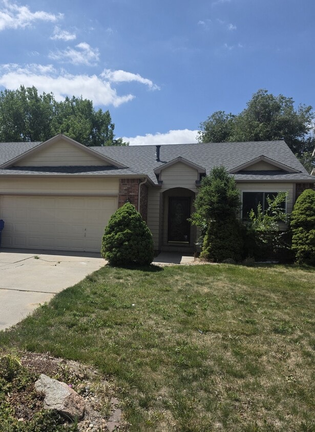 Photo - 1210 N 3rd St (Johnstown, CO)