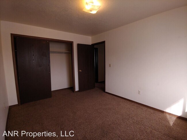 Building Photo - 1158 Freeman Ln