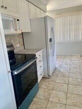 Building Photo - 8837 Oketo Ave