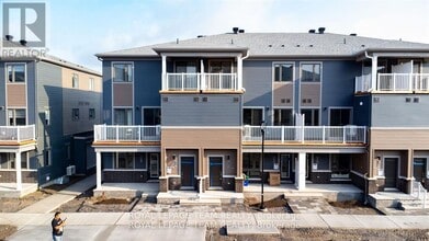 Building Photo - 712 Parnian Private