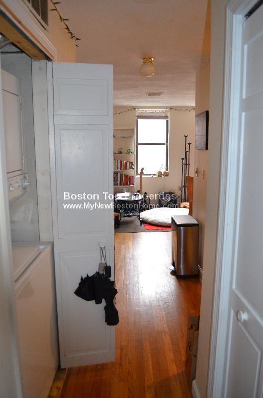 Foto del edificio - 65 Hemenway St