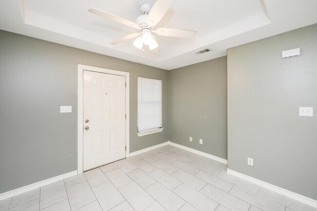 Foto del edificio - 205 W San Carlos St