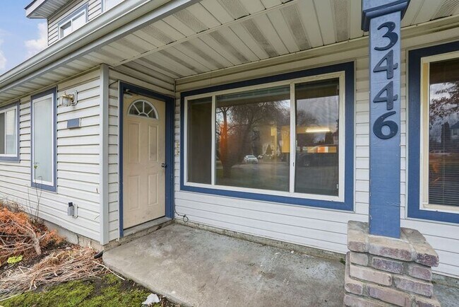 Foto del edificio - 3446 W Lilac Ct