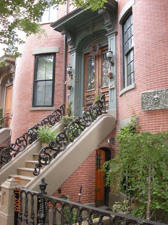 Building Photo - 124 Pembroke St