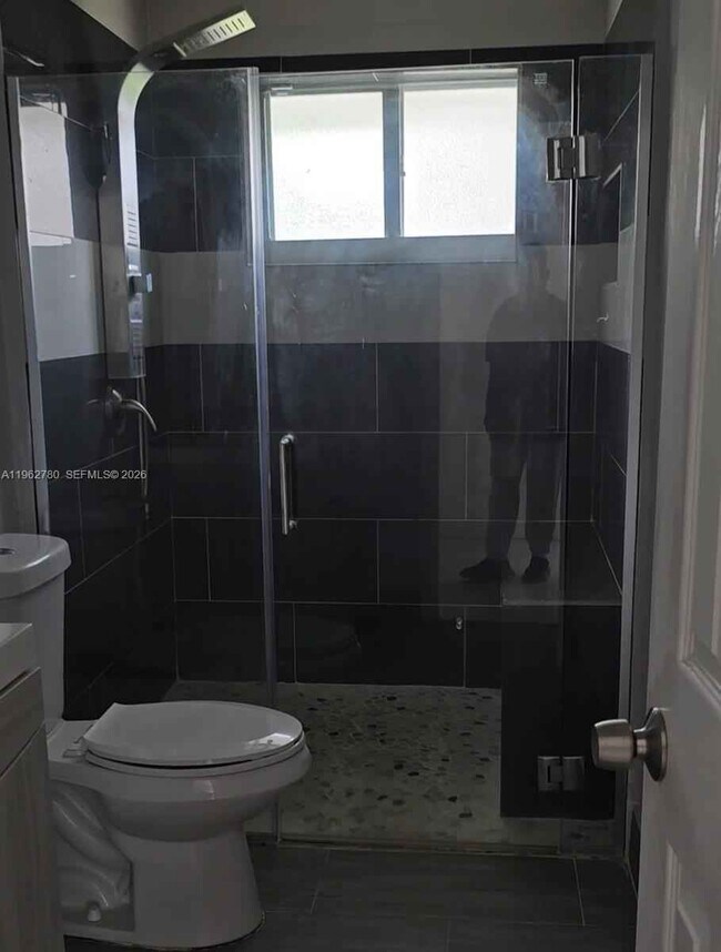 Foto del edificio - Southwest 93rd Avenue, Palmetto Bay, FL 33157 - 4 BR 2 BA single-family home