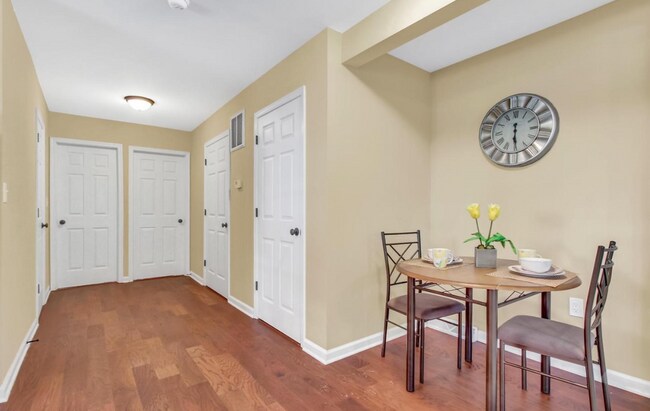 Foto del edificio - Bright 2 Bedroom, 1 Bath Ranch Style Home in Harrisburg, Pa!