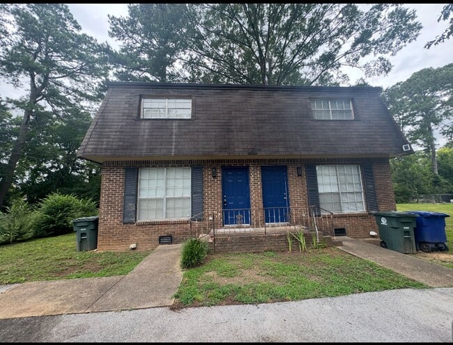 Photo - 713 Woodvale Ave Apartment