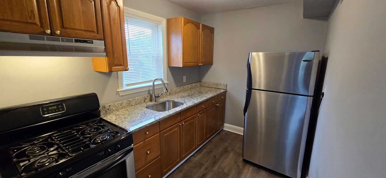 Foto principal - 2802 Clearview Ave