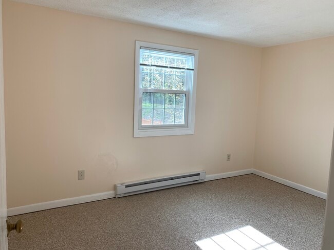 Building Photo - 54 Kamuda St