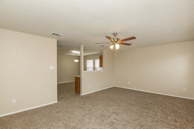 Foto del edificio - 5312 Newcastle Ln
