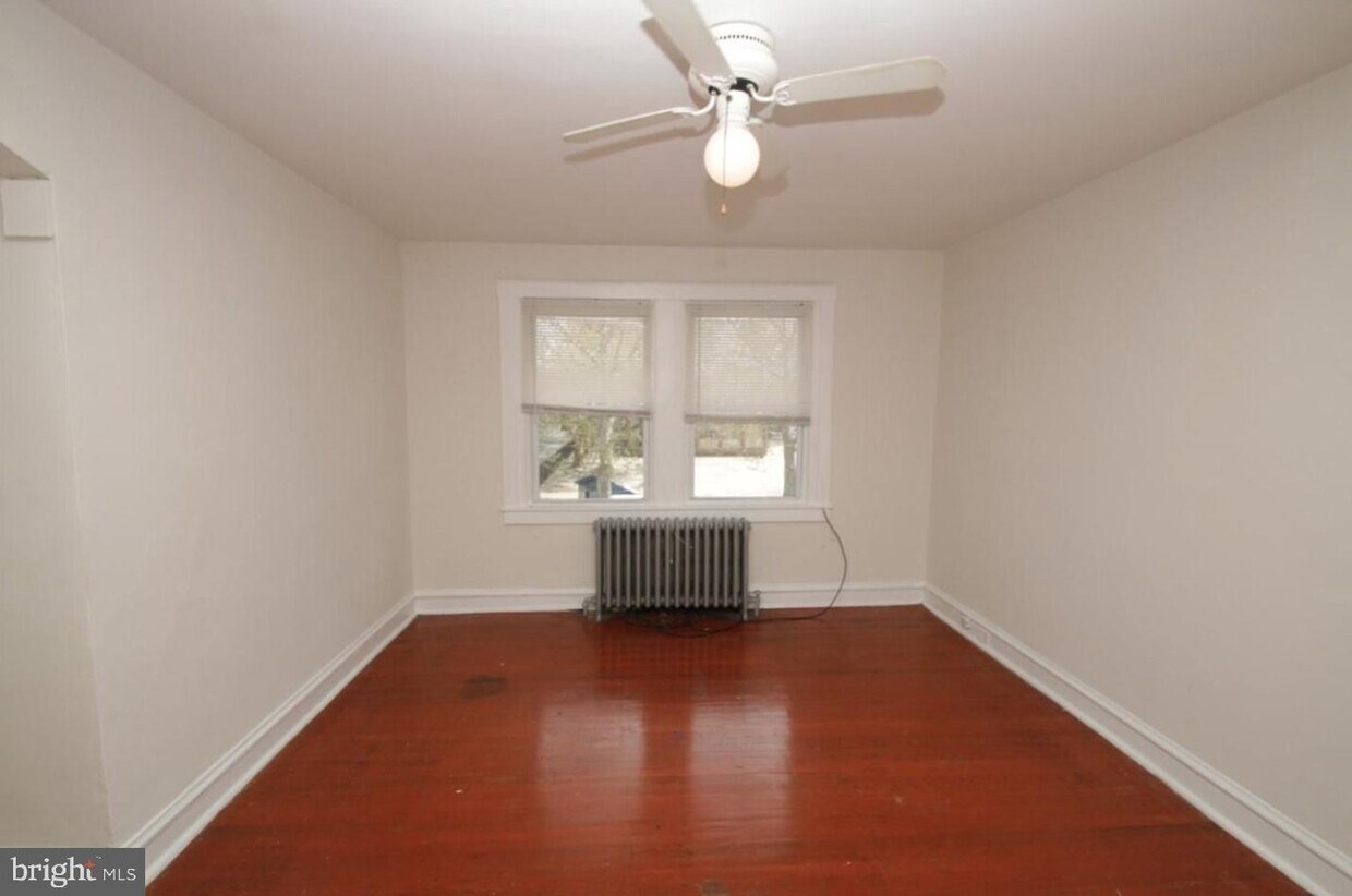Primary Photo - 4060 L St
