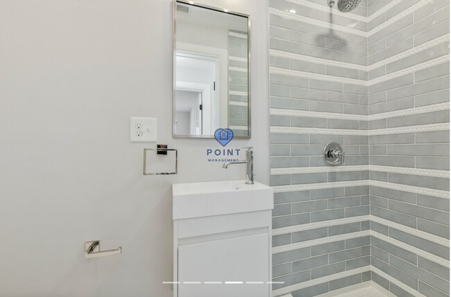 Foto del edificio - 228 Princeton St