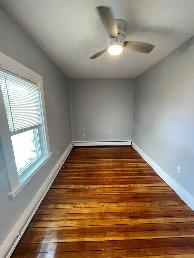 Foto del edificio - 354 Somerville Ave