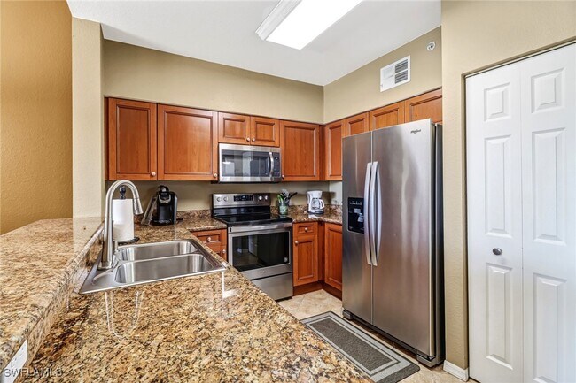 Building Photo - 20261 Estero Gardens Cir