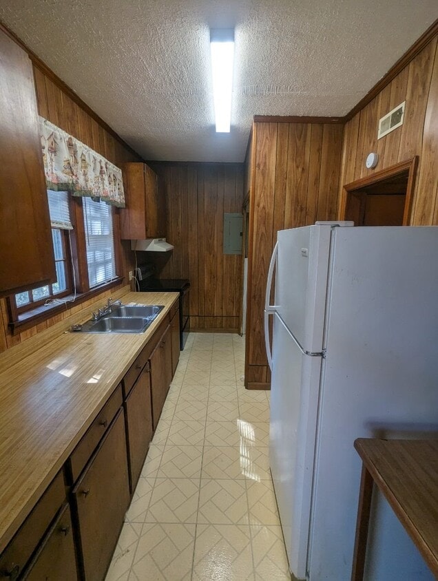 1934 Johnstone St Unit Apartment 1, Newberry, SC 29108 Apartments in