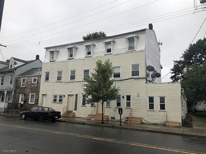 Primary Photo - 482 S Main St