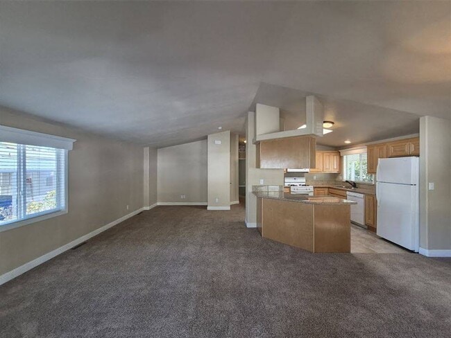 Foto del edificio - 4545 Big Eagle Ln