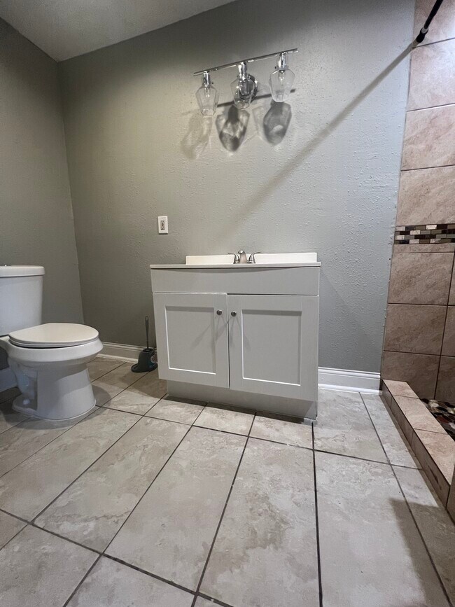 Foto del edificio - Keystone leasing and rental service