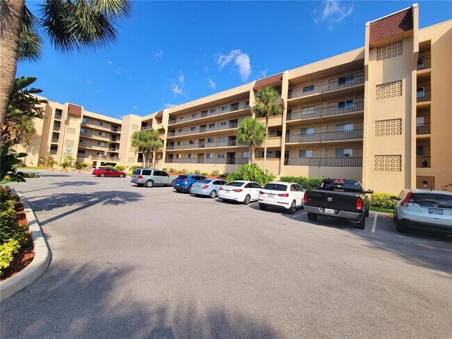 Foto del edificio - 90 S Highland Ave