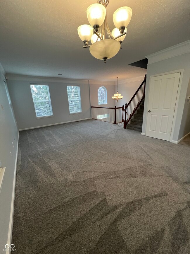 Building Photo - 9451 Glencroft Way