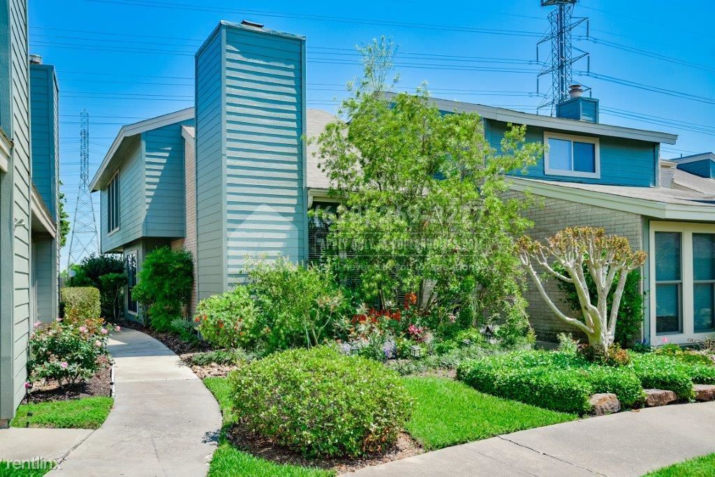 Primary Photo - 2 br, 2 bath Townhome - 10811 Greenwillow ...