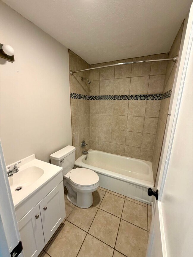 Foto del edificio - 56644 Crescent Dr