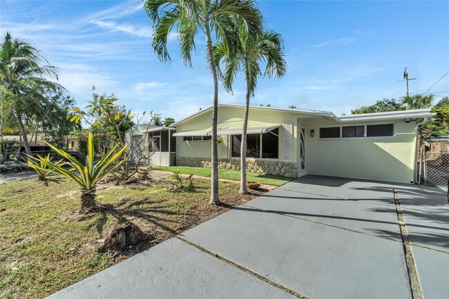 Building Photo - 4541 NE 6th Terrace