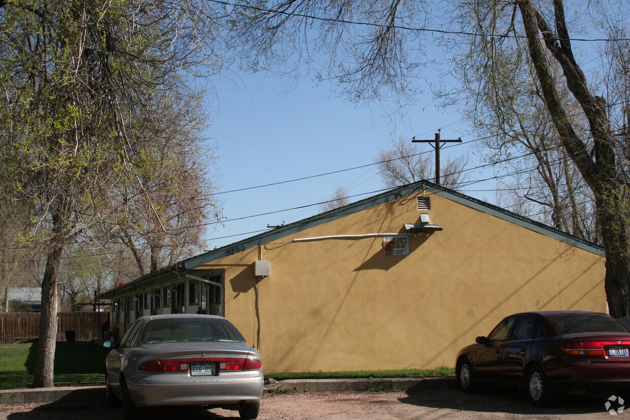 Building Photo - 5200 Ingalls St