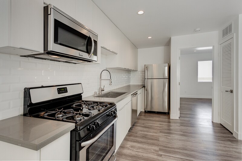 Foto principal - 826 Wilcox Ave