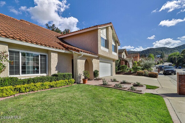 Foto del edificio - 270 Fox Hills Dr