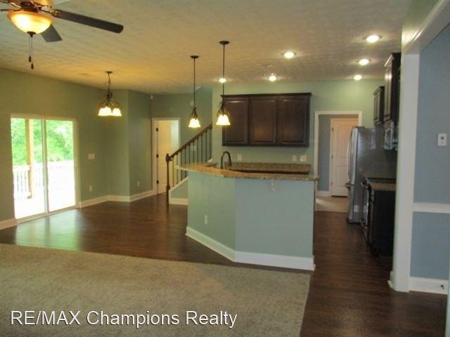 Building Photo - 4 br, 2.5 bath House - 9795 Yellow Pine Rd.